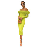 One-shoulder sexy bodycon long sleeve dress.