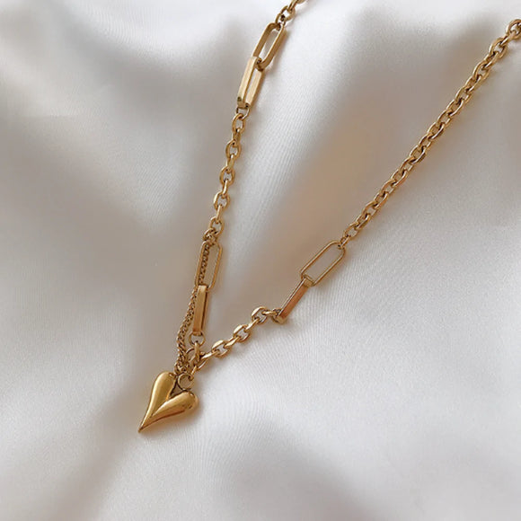 Link Necklace with Heart Shape Pedant- Choice of Gold or Silver Plated