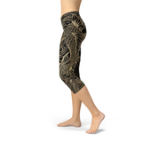 Women's Koi Fish Black Capri Leggings