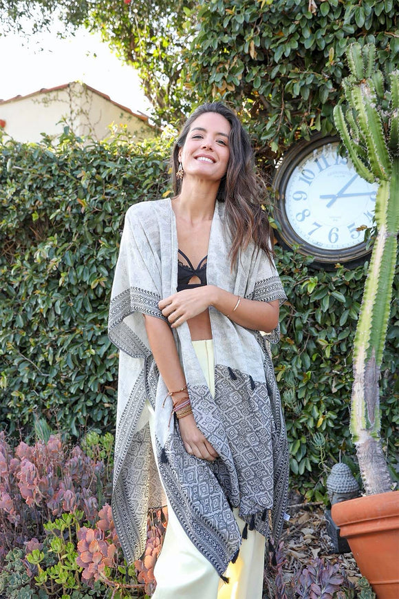 Women's Draped Sleeve Kimono