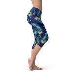 Women's Blue Peacock Feathers Capri Leggings